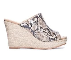 Women's CL By Laundry Billions Platform Wedges Beige