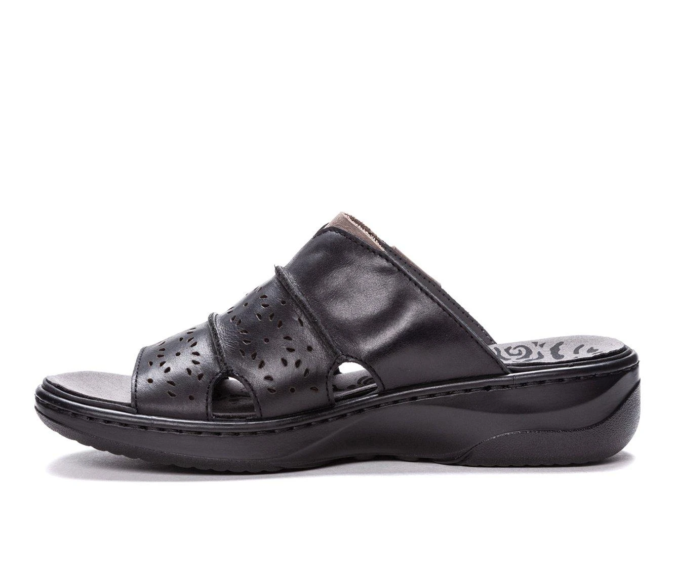 Women's Propet Gertie Sandals Black - Image 4
